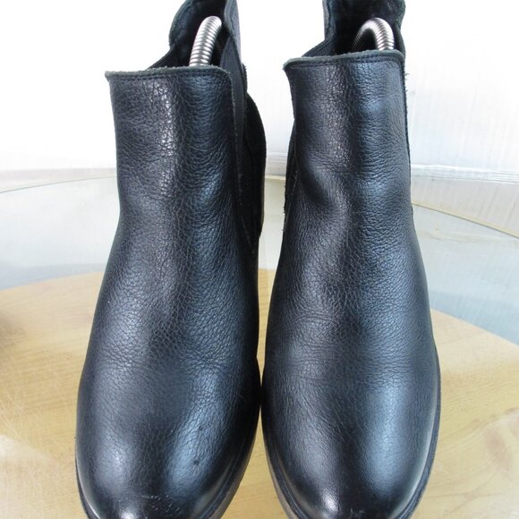 Bullboxer Women's Chunky Heel Ankle  Boots Black Leather Euro 40/ Size 9 US - Picture 2 of 9